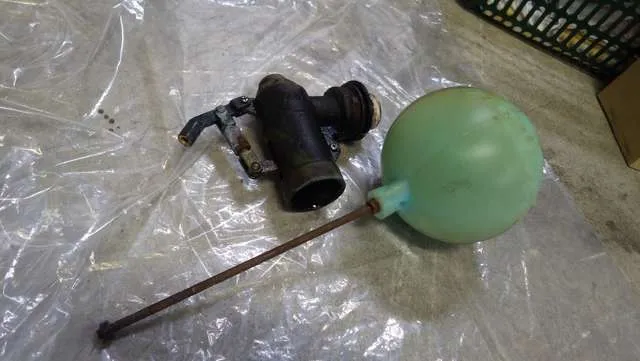 大阪市大正区での貯水槽,受水槽マンション清掃工事,大阪マンションリフォームの関西ホームズ 写真5