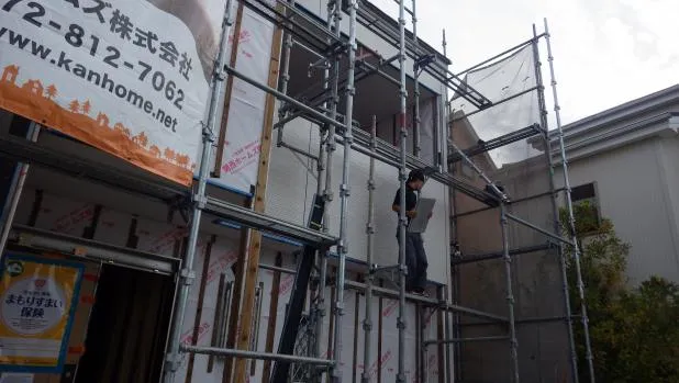 JR沿線での木造戸建ての新築工事! 関西ホームズのお客様希望,高品質新築プランです。 写真2