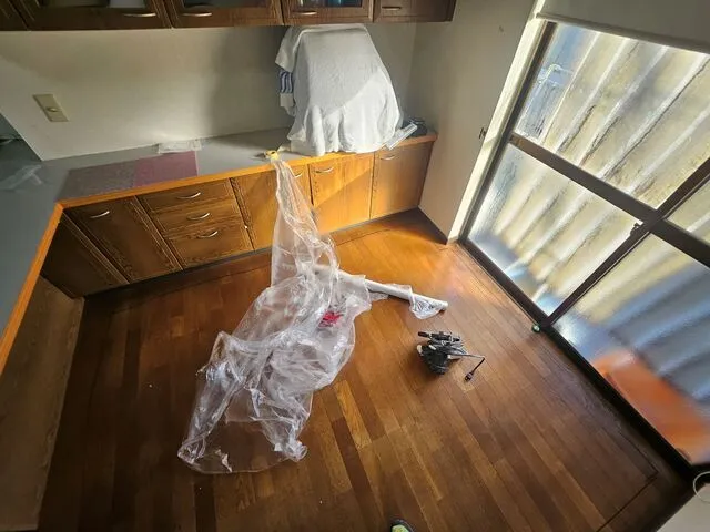 生駒郡にて収益物件木造戸建ての床修繕改修工事