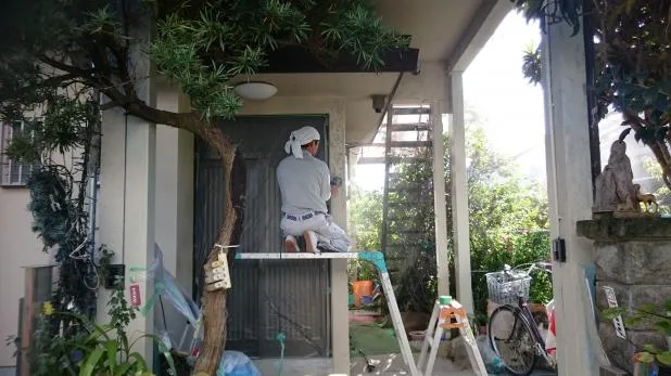 大阪枚方市にて玄関のタイルリフォーム・京阪沿線リフォームは経験実績の豊富な関西ホームズ 写真4