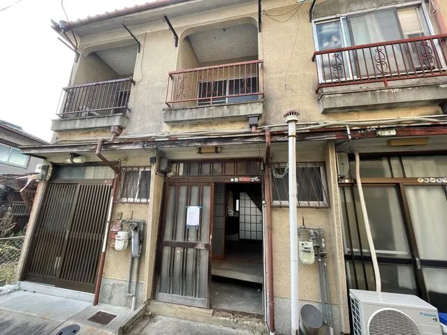 枚方市にて連棟住宅の全面改修工事,収益物件全面リフォーム