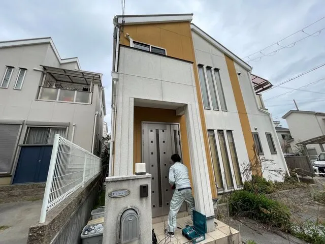 羽曳野市西浦にて戸建て住宅の外壁塗装・屋根塗装・内装リフォーム