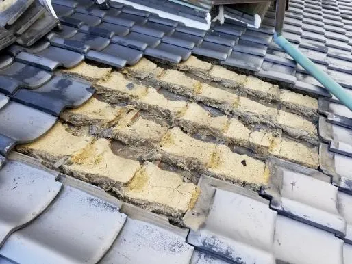 八尾市での屋根修繕工事,内装クロス張替,雨漏り修繕は関西ホームズ株式会社 写真8