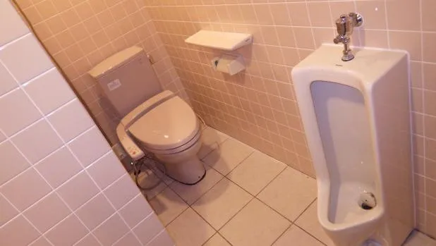 阪急沿線大阪市淀川区でマンション,店舗改装,トイレ,タイル張替えコミコミ価格の関西ホームズ。