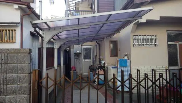 大阪で波板張替え,ポリカ張替えは大阪最安値を目指す関西ホームズにお任せください! 写真5