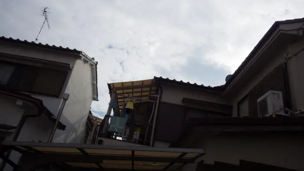 大阪で波板張替え,ポリカ張替えは大阪最安値を目指す関西ホームズにお任せください! 写真6