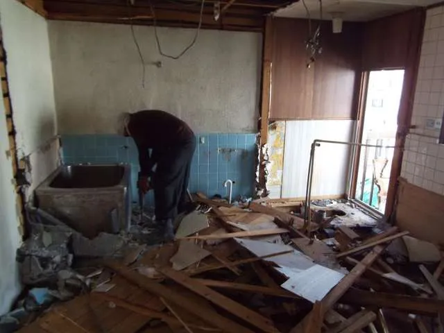 京阪沿線,門真市での店舗,住宅の内外装リフォーム!安い,高品質な関西ホームズのリフォーム 写真3