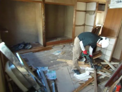 京阪沿線,門真市での店舗,住宅の内外装リフォーム!安い,高品質な関西ホームズのリフォーム 写真2