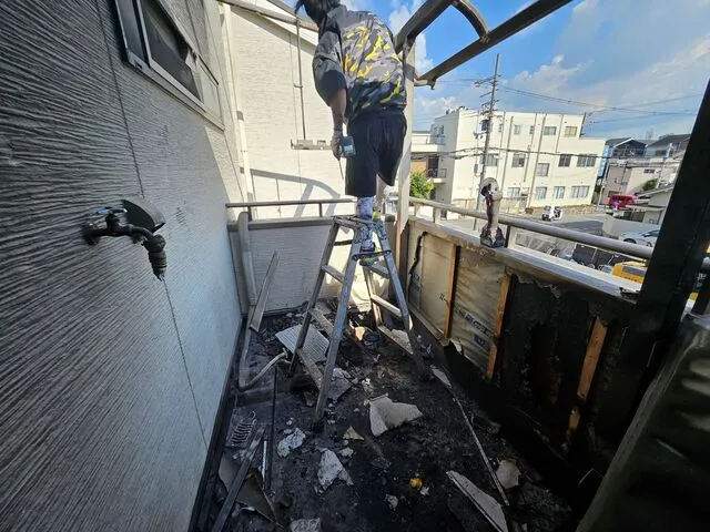 東大阪市にて火災による復旧工事・回復工事・火事による再生リフォーム