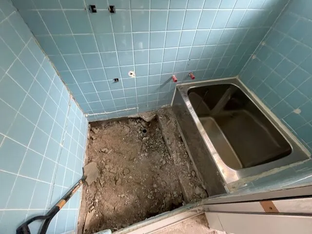 西成区にて中古住宅の改修リフォーム・浴室改修リフォーム