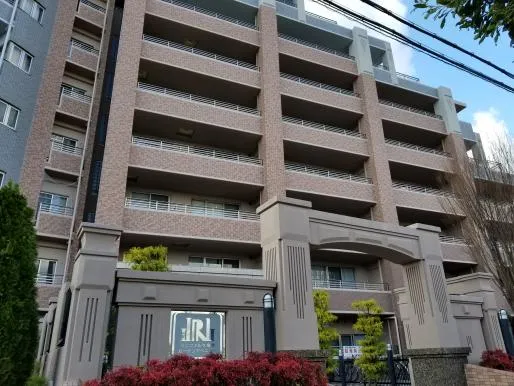 枚方市にてマンション内装工事　安くて確実なリフォームは関西ホームズ株式会社にお任せ。