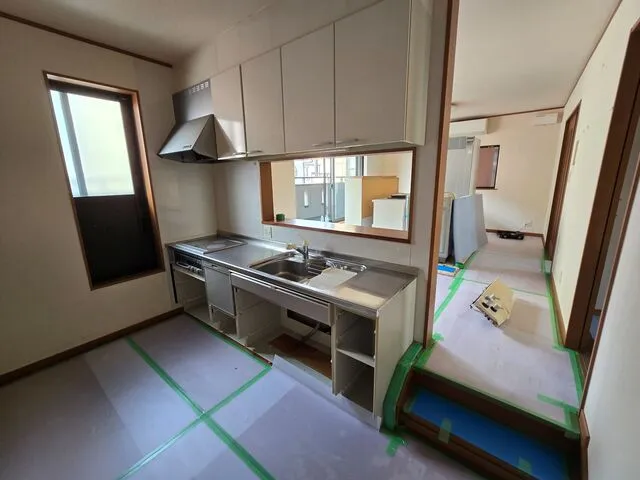 寝屋川市にて戸建て住宅,間取り変更,外装シーリング打ち替え,住宅設備工事