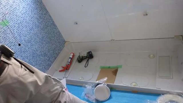 寝屋川市で水廻りリフォーム,システムバス激安浴室リフォームの専門店の関西ホームズ㈱ 写真3