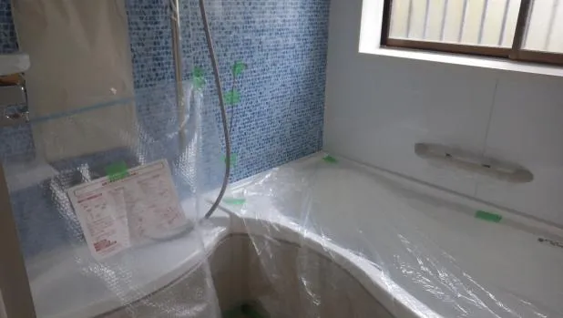 寝屋川市で水廻りリフォーム,システムバス激安浴室リフォームの専門店の関西ホームズ㈱ 写真14