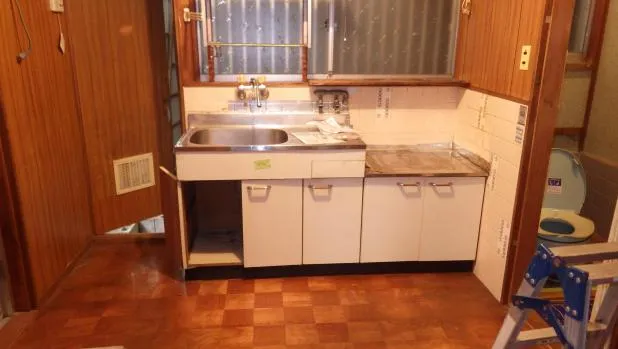 東大阪瓢箪山町にて,くみとり式から水洗式トイレへ改装,内装リフォームコミコミプラン 写真2