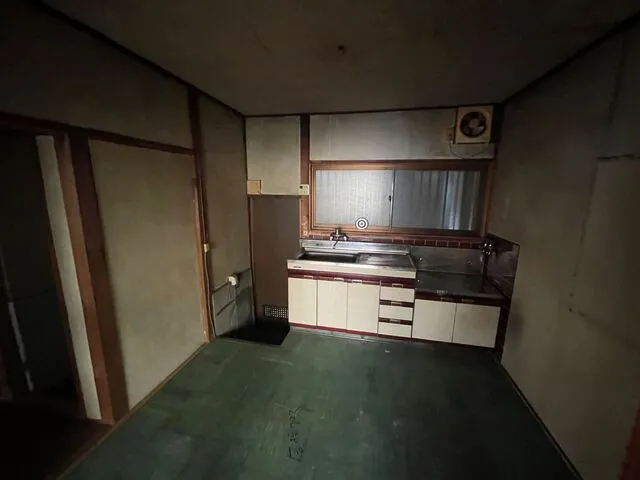 守口市にて収益物件リフォーム